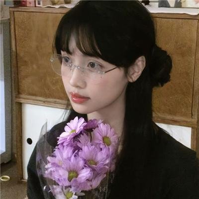 党的女儿海报
