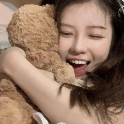 嘘,国王在冬眠海报